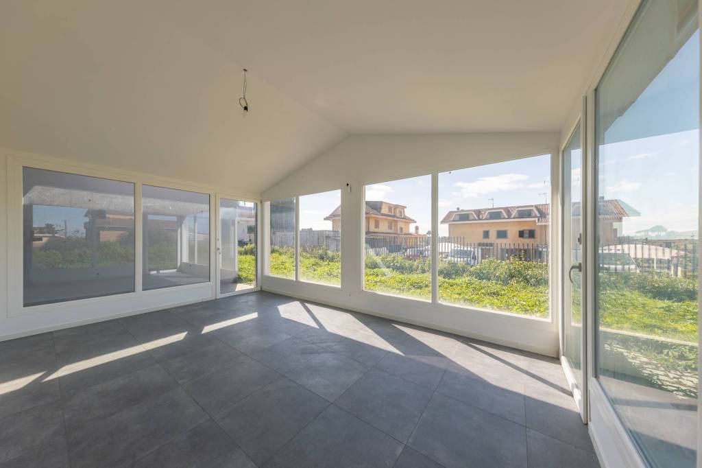 casa indipendente in vendita a Roma in zona Osteria del Curato