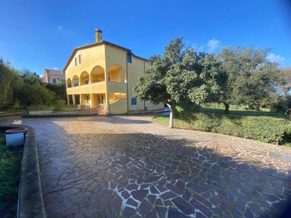 casa indipendente in vendita a Roma in zona Monte Migliore