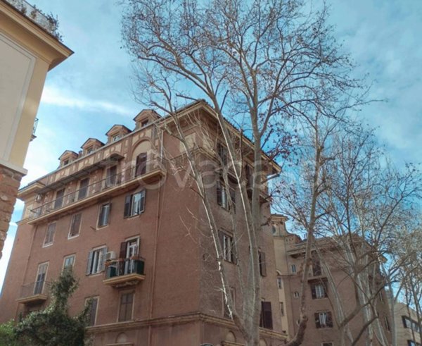 appartamento in vendita a Roma in zona Prenestino-Labicano