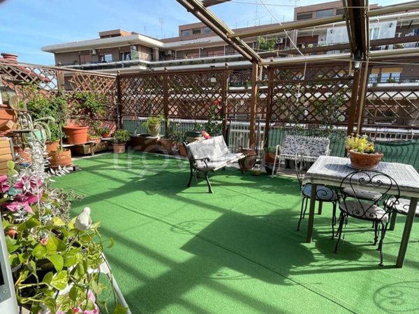 appartamento in vendita a Roma in zona Collatino
