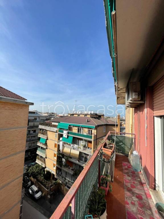 appartamento in vendita a Roma in zona Collatino