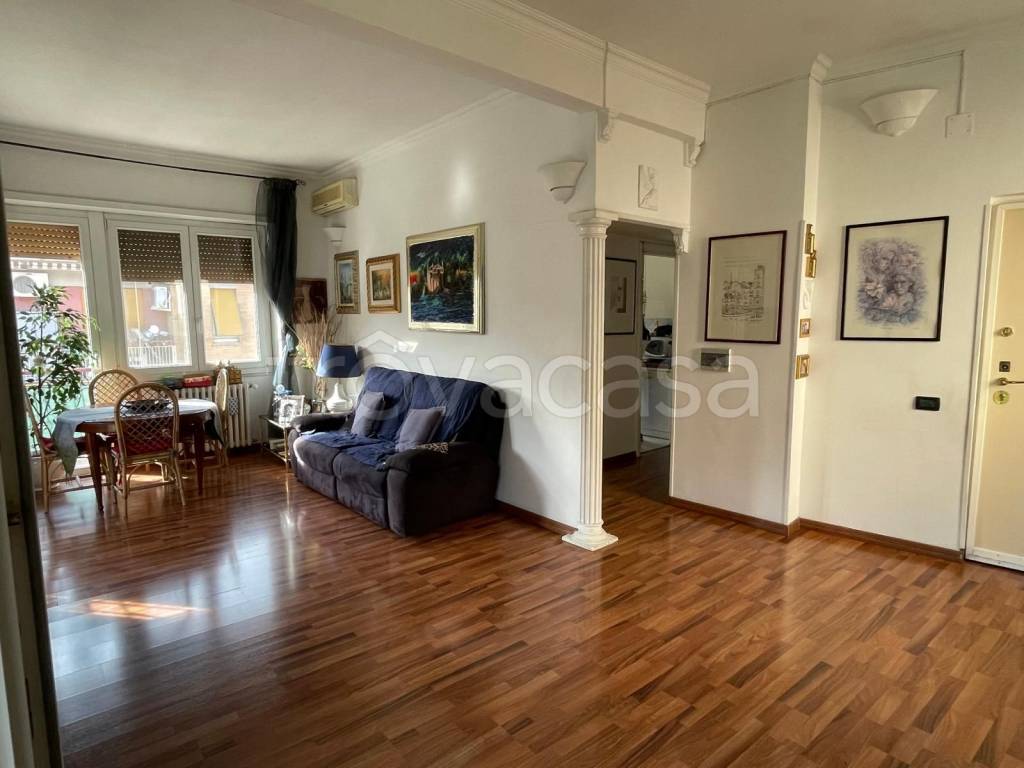 appartamento in vendita a Roma in zona Collatino