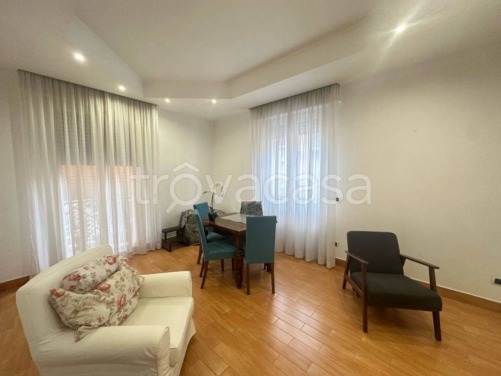 appartamento in vendita a Roma in zona Ardeatino