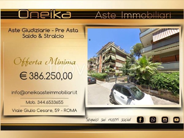 appartamento in vendita a Roma in zona Tuscolano