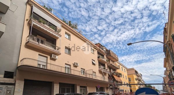 appartamento in vendita a Roma in zona Tuscolano
