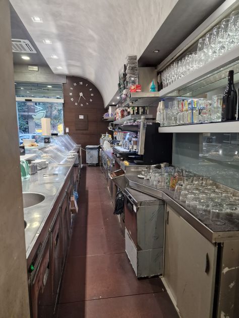 negozio in vendita a Roma in zona Collatino