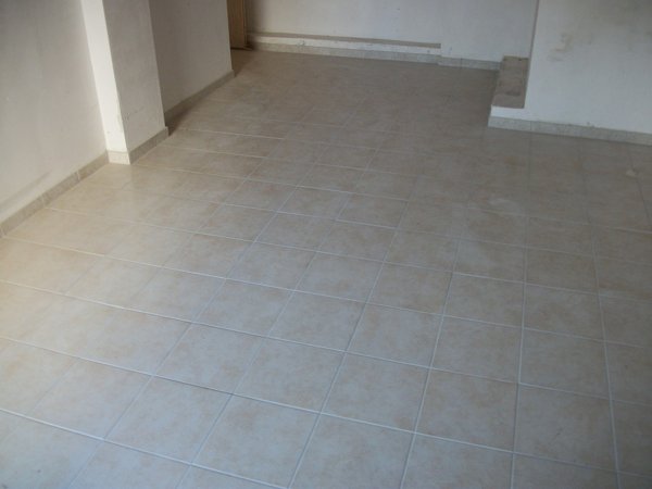 negozio in vendita a Roma in zona Ostiense