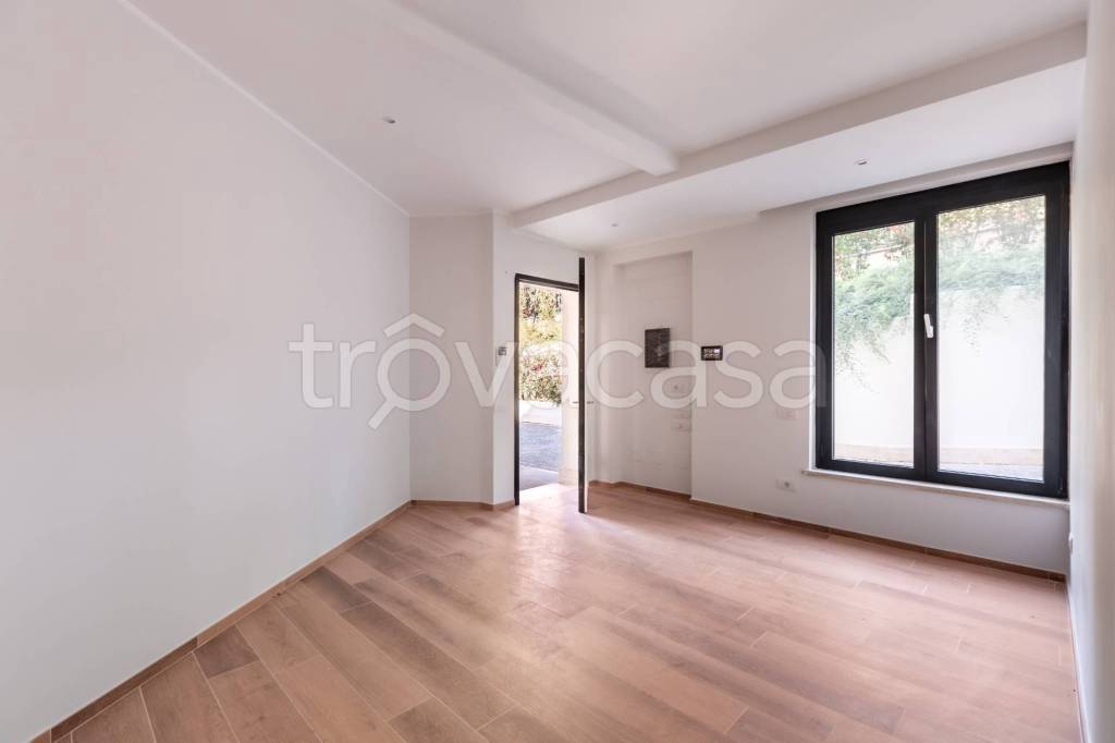 appartamento in vendita a Roma in zona EUR
