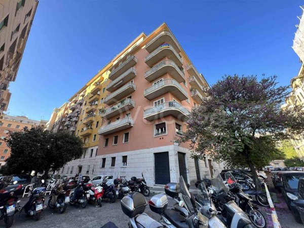 appartamento in vendita a Roma in zona Nomentano