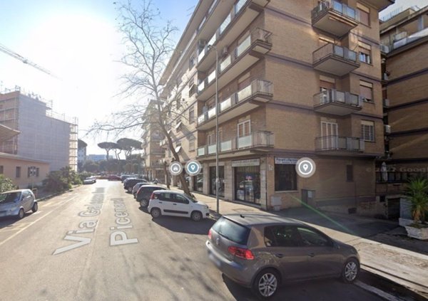appartamento in vendita a Roma in zona Ostia
