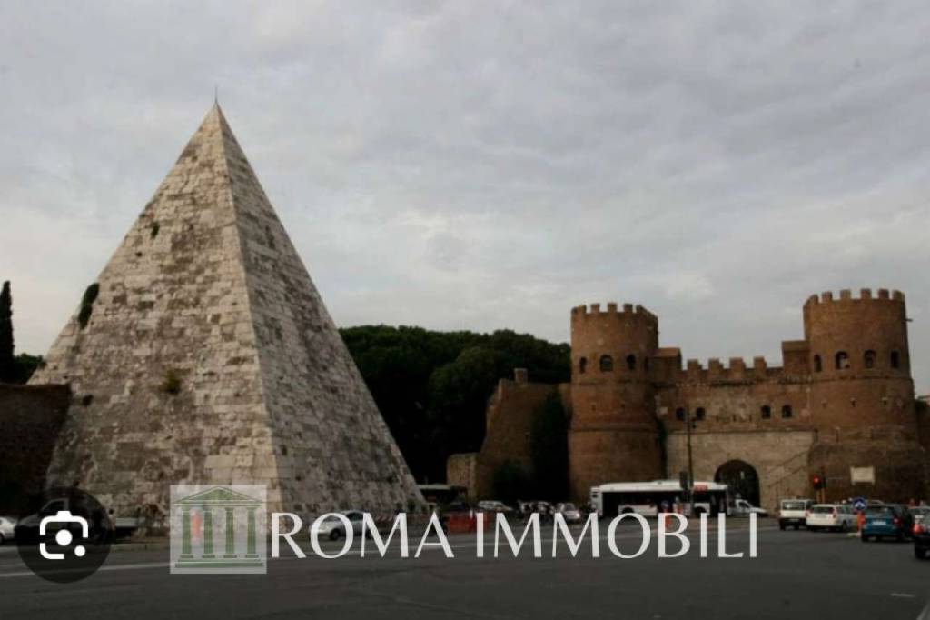 appartamento in vendita a Roma in zona Testaccio