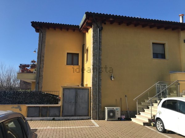 appartamento in vendita a Roma in zona Ponte Mammolo