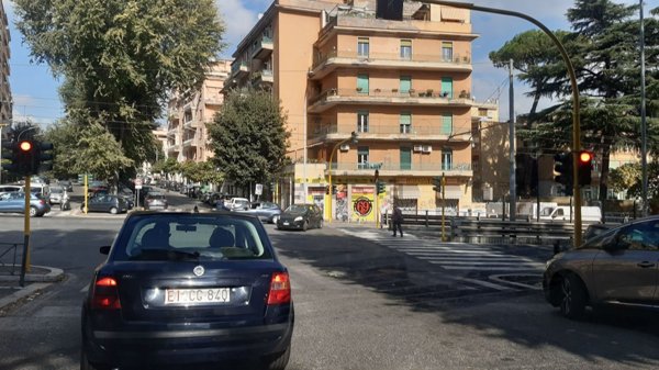 negozio in vendita a Roma