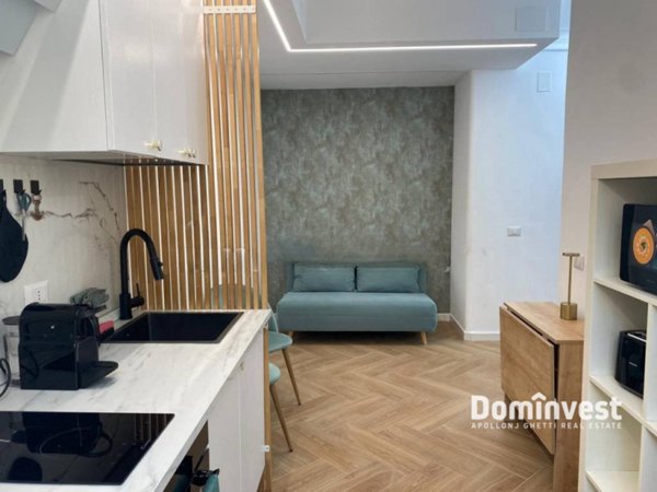 appartamento in vendita a Roma in zona Tuscolano