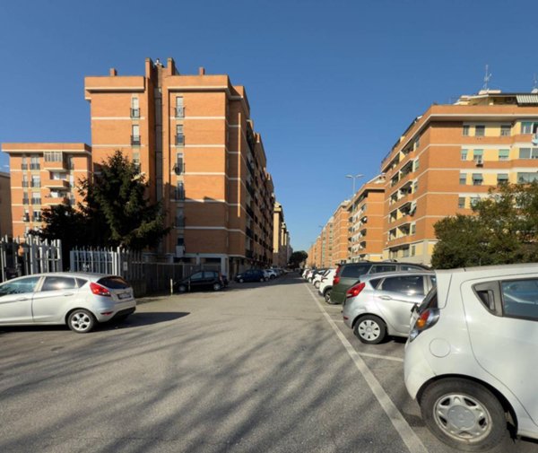 appartamento in vendita a Roma in zona Portuense