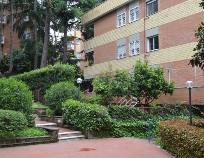 appartamento in vendita a Roma in zona Gianicolense
