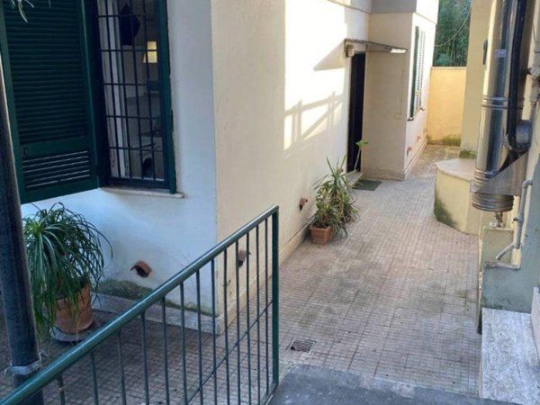 appartamento in vendita a Roma in zona Ostiense