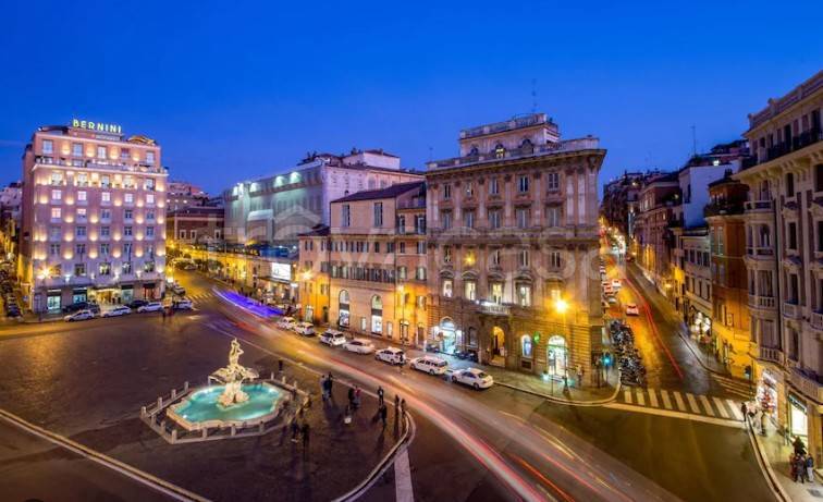 negozio in vendita a Roma in zona Trevi-Colonna