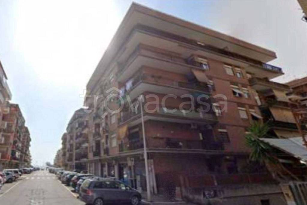 appartamento in vendita a Roma in zona Ostia Antica