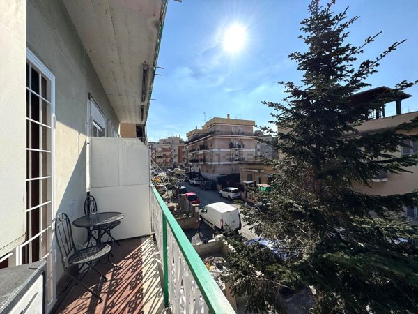 appartamento in vendita a Roma in zona Alessandrino