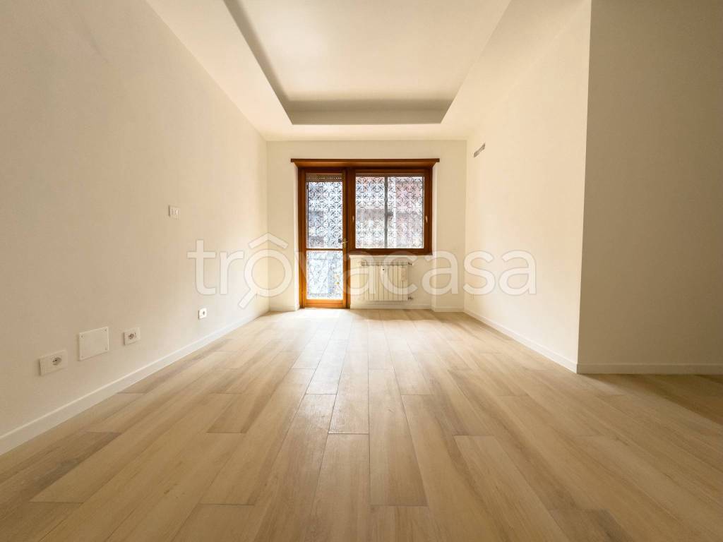 appartamento in vendita a Roma in zona EUR