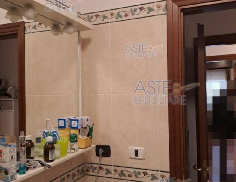 appartamento in vendita a Roma in zona Ponte di Nona