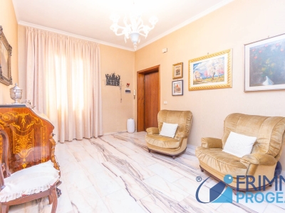 appartamento in vendita a Roma in zona Castro Pretorio