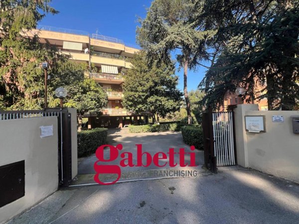 appartamento in vendita a Roma in zona Primavalle