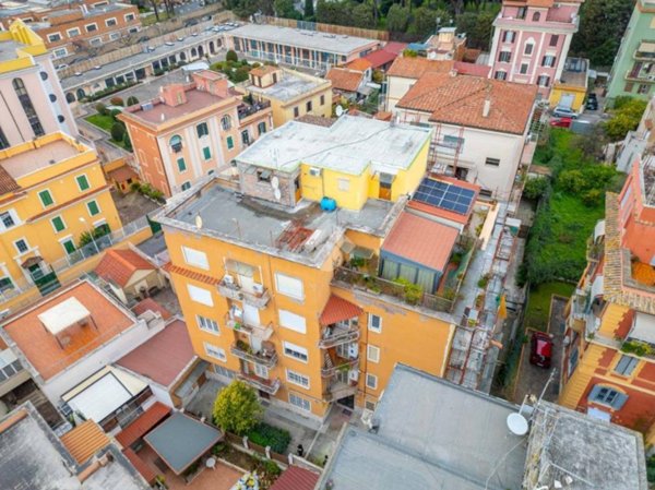 appartamento in vendita a Roma in zona Primavalle