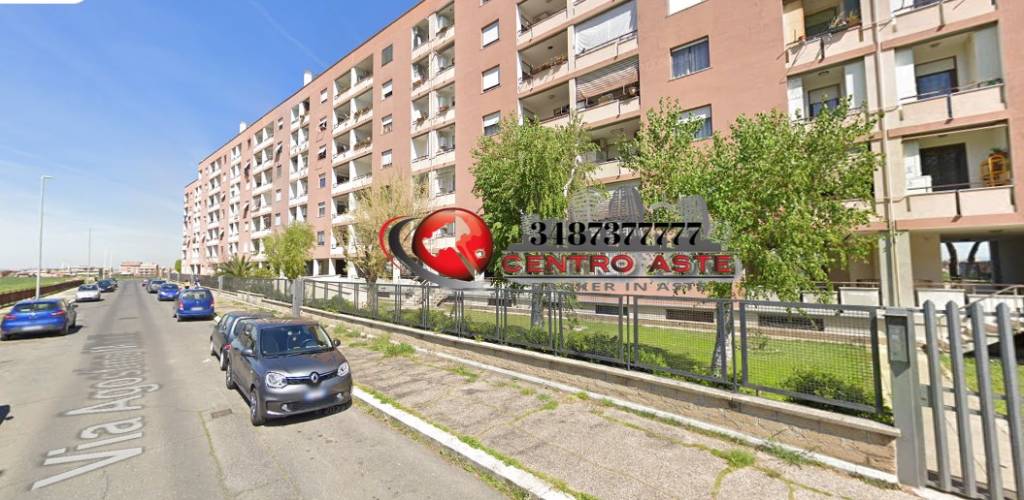appartamento in vendita a Roma in zona Torre Angela