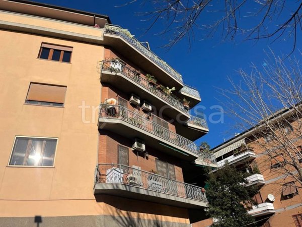 appartamento in vendita a Roma in zona Portuense