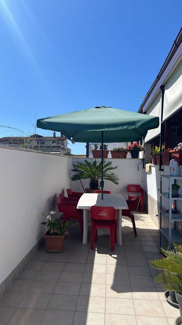 appartamento in vendita a Roma in zona Dragona/Bagnoletto