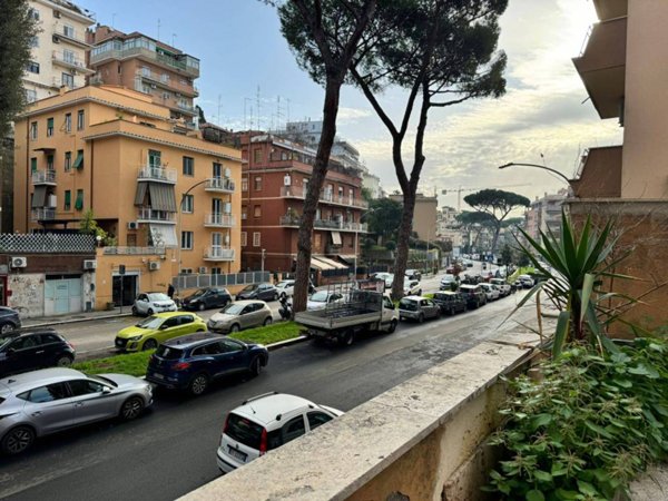 appartamento in vendita a Roma in zona Monte Sacro/Talenti