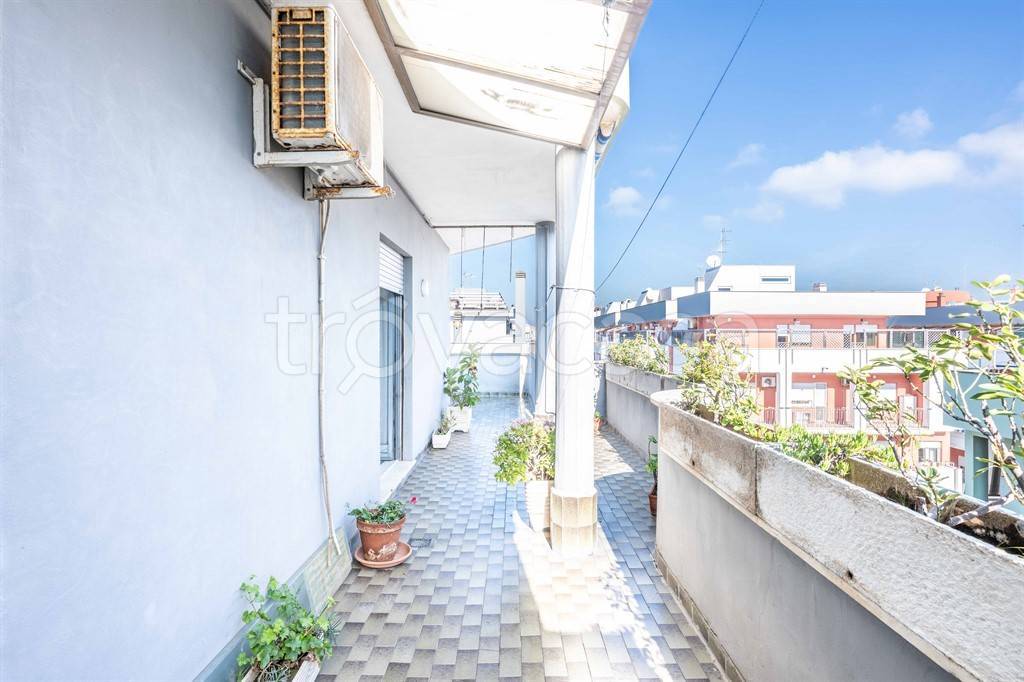 appartamento in vendita a Roma in zona Ostia