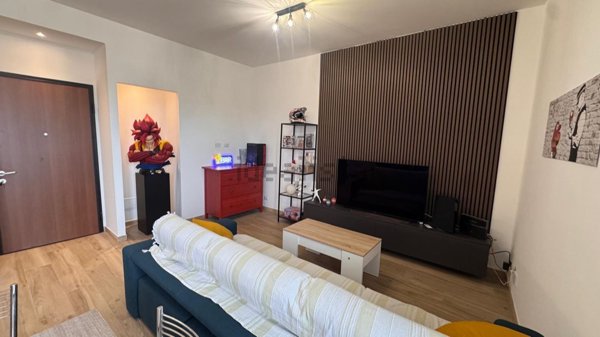 appartamento in vendita a Roma in zona Acilia