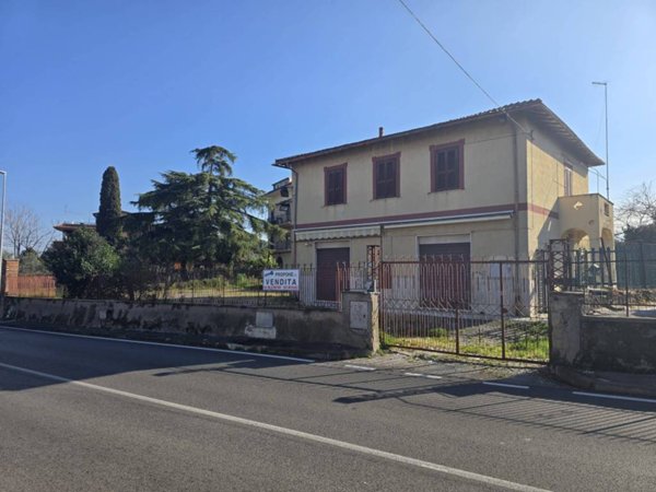 casa indipendente in vendita a Roma in zona Tor Vergata/Torrenova