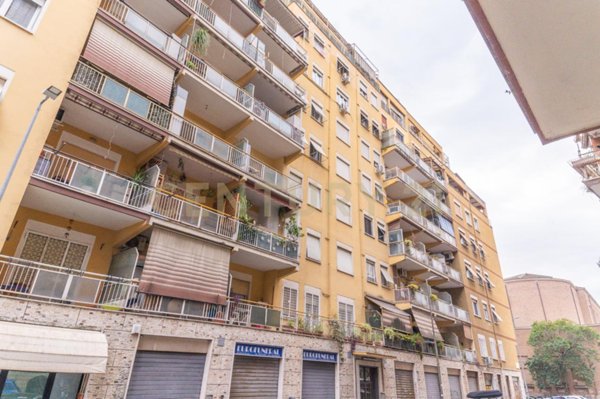 appartamento in vendita a Roma in zona Prenestino-Labicano