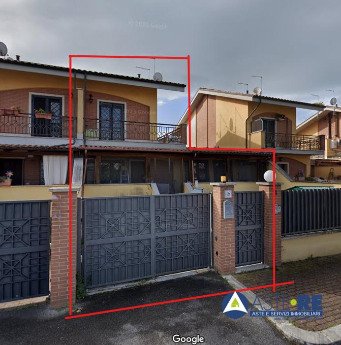 casa indipendente in vendita a Roma in zona Infernetto