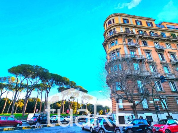 appartamento in vendita a Roma in zona Rione Prati