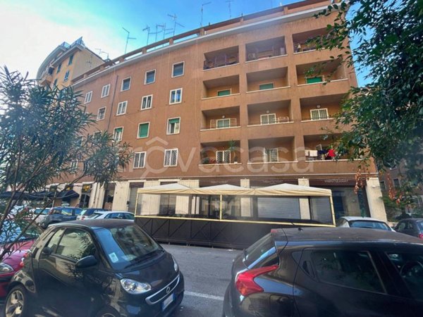 trivano in vendita a Roma in zona Nomentano