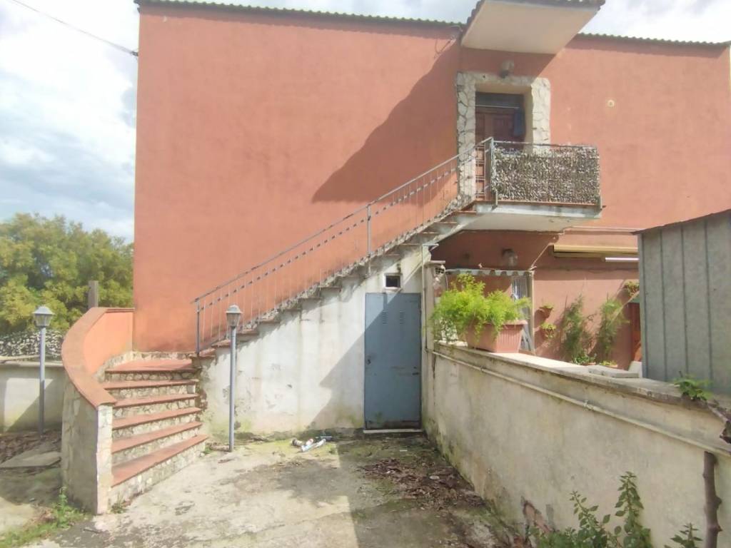 appartamento in vendita a Roma in zona Casalotti