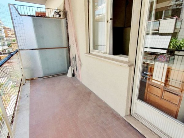 appartamento in vendita a Roma in zona Appio Latino