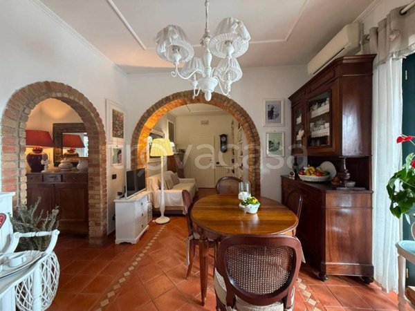 appartamento in vendita a Roma in zona Torrione Cerquetta