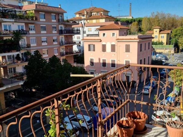 appartamento in vendita a Roma in zona Portuense