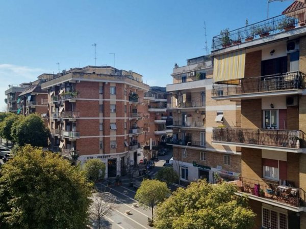 appartamento in vendita a Roma in zona Gianicolense