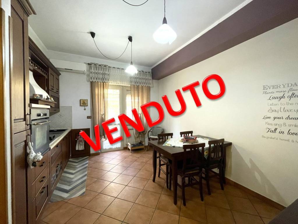 appartamento in vendita a Roma in zona Prenestino-Centocelle