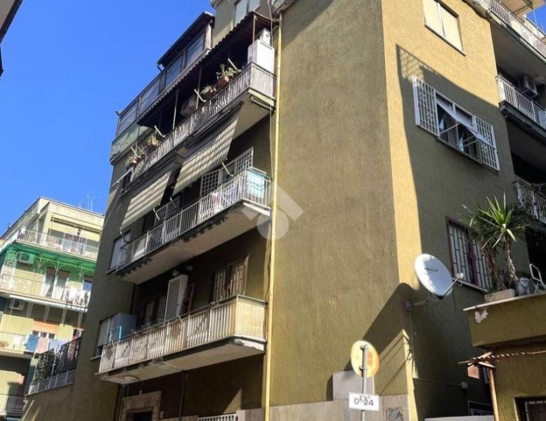 appartamento in vendita a Roma in zona Prenestino-Centocelle