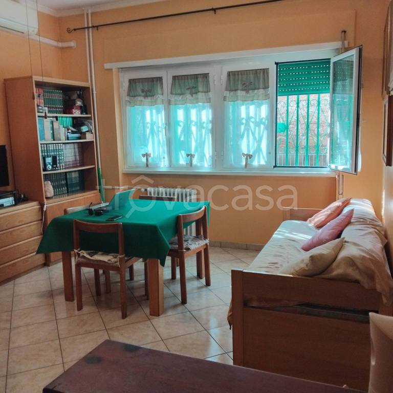 appartamento in vendita a Roma in zona Gianicolense