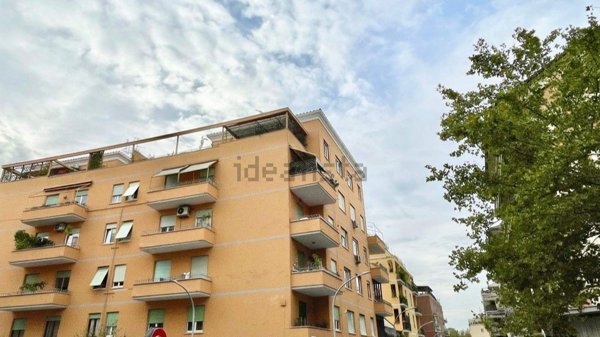 appartamento in vendita a Roma in zona Celio