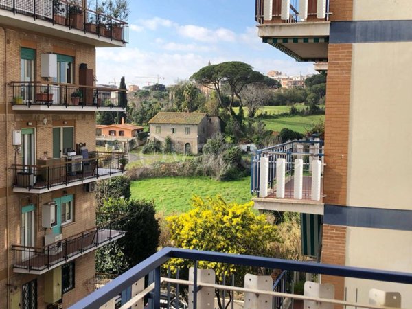 appartamento in vendita a Roma in zona Gianicolense